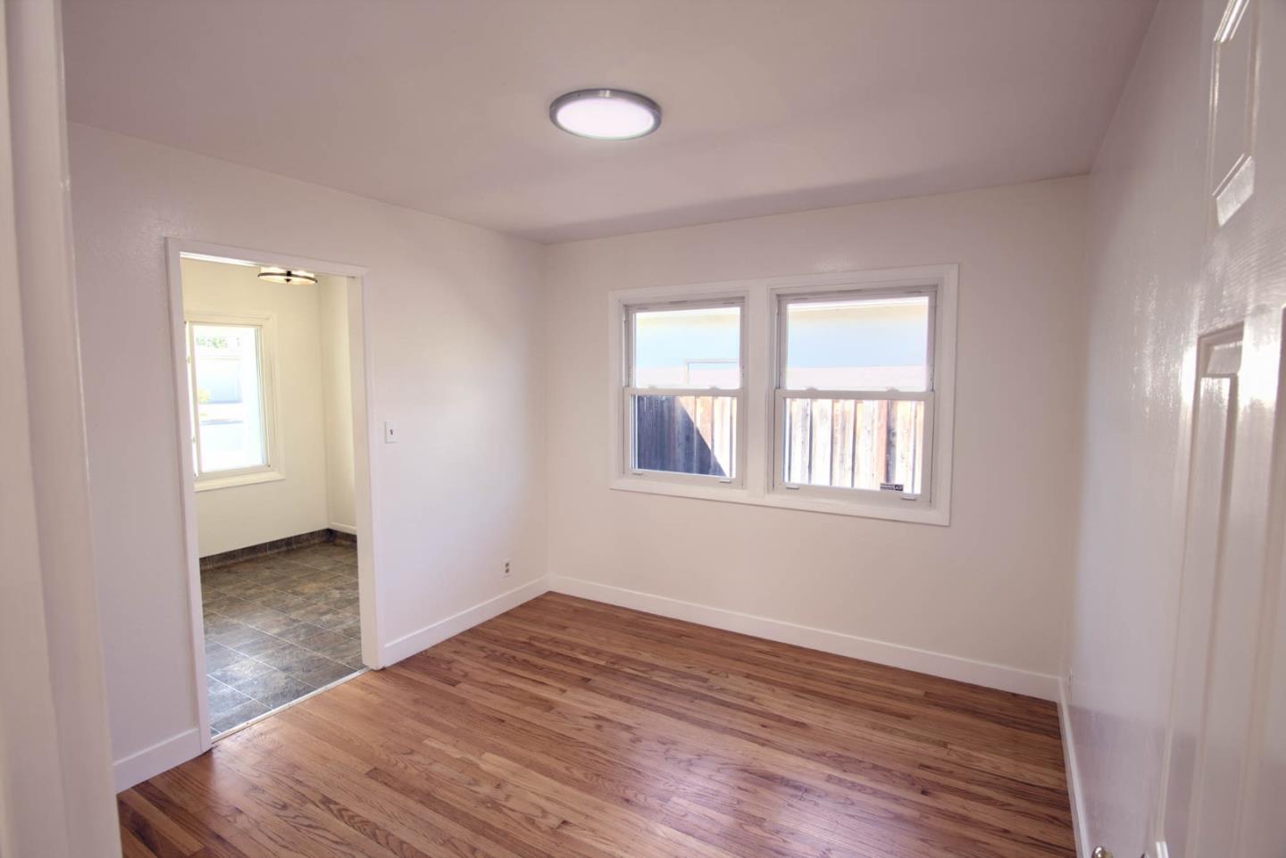Detail Gallery Image 6 of 17 For 2212 Arleen Way, San Jose,  CA 95130 - 3 Beds | 1/1 Baths