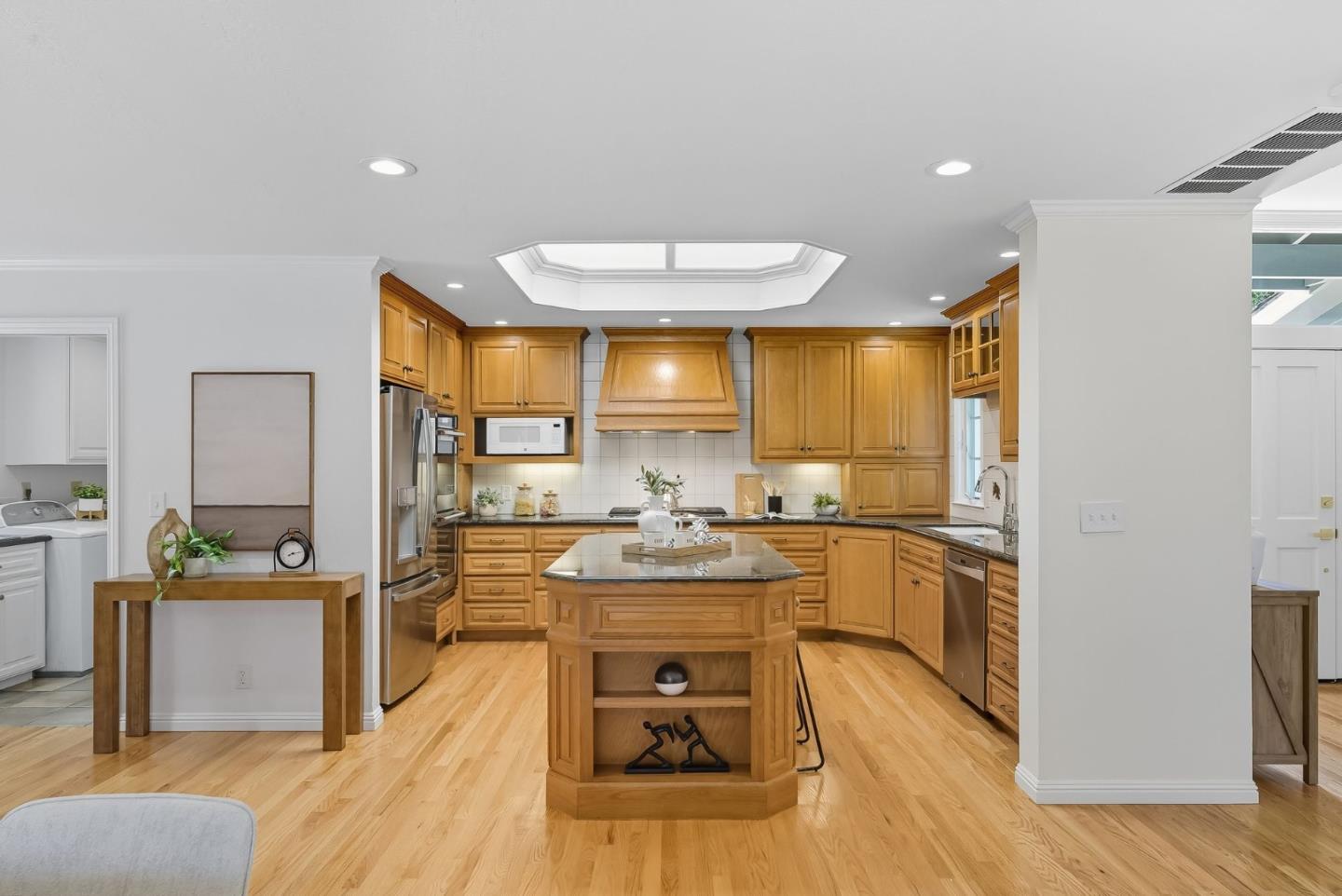 Detail Gallery Image 30 of 85 For 1423 Dot Ct, San Jose,  CA 95120 - 5 Beds | 4 Baths