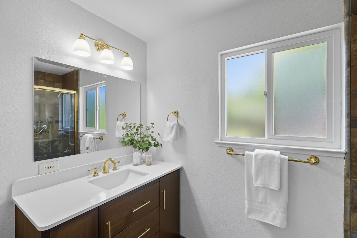 Detail Gallery Image 44 of 85 For 1423 Dot Ct, San Jose,  CA 95120 - 5 Beds | 4 Baths