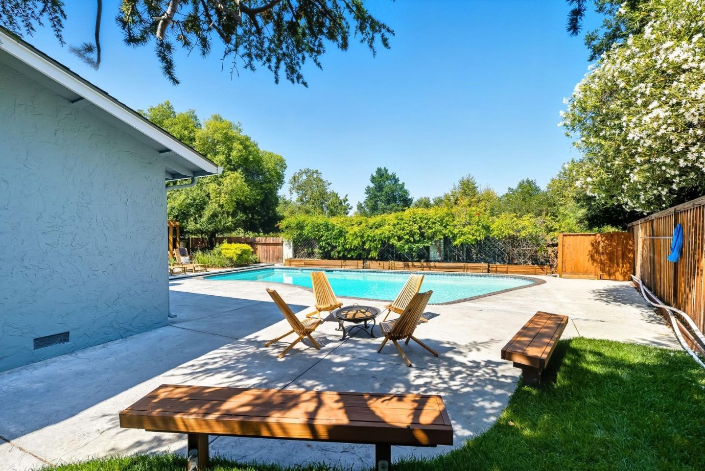 Detail Gallery Image 55 of 85 For 1423 Dot Ct, San Jose,  CA 95120 - 5 Beds | 4 Baths