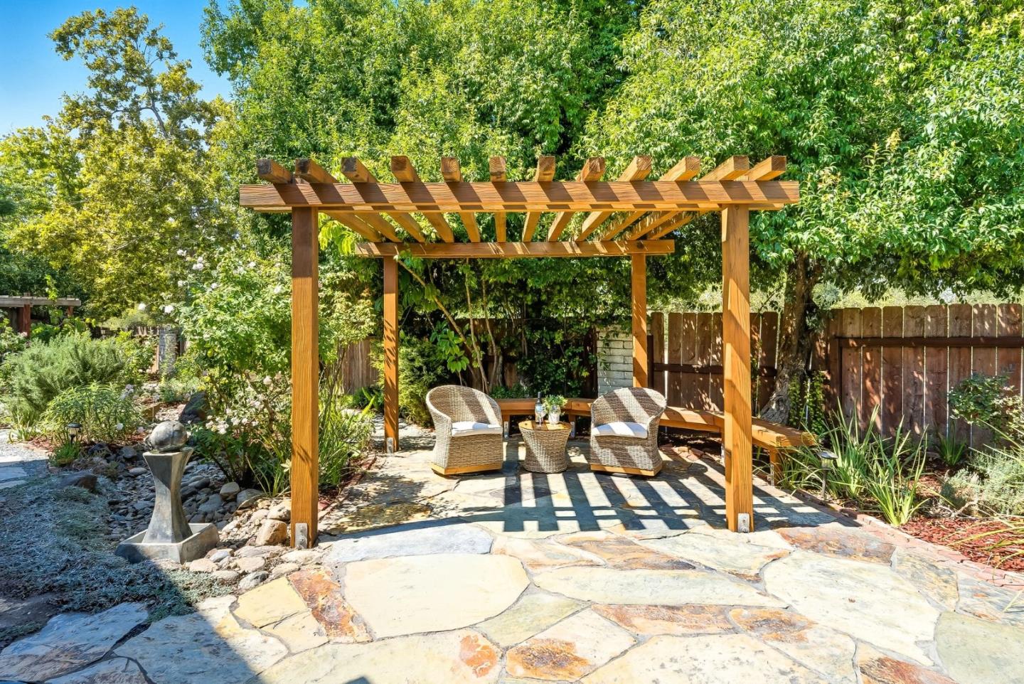 Detail Gallery Image 62 of 85 For 1423 Dot Ct, San Jose,  CA 95120 - 5 Beds | 4 Baths