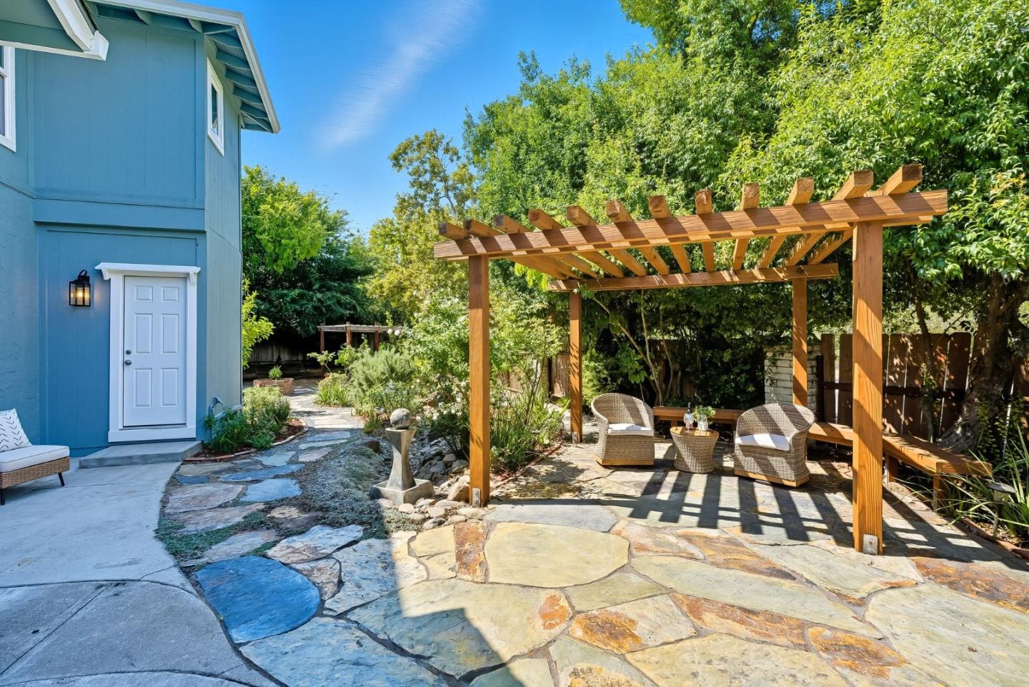 Detail Gallery Image 64 of 85 For 1423 Dot Ct, San Jose,  CA 95120 - 5 Beds | 4 Baths