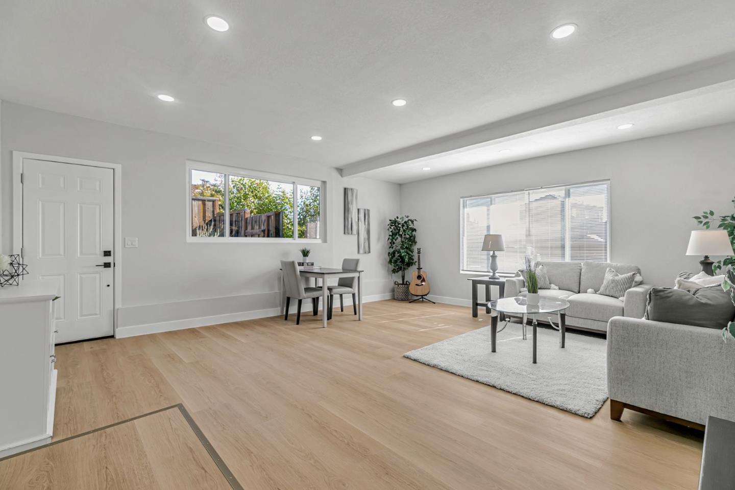 Detail Gallery Image 10 of 50 For 1398 Vance Dr, San Jose,  CA 95132 - 4 Beds | 2/1 Baths
