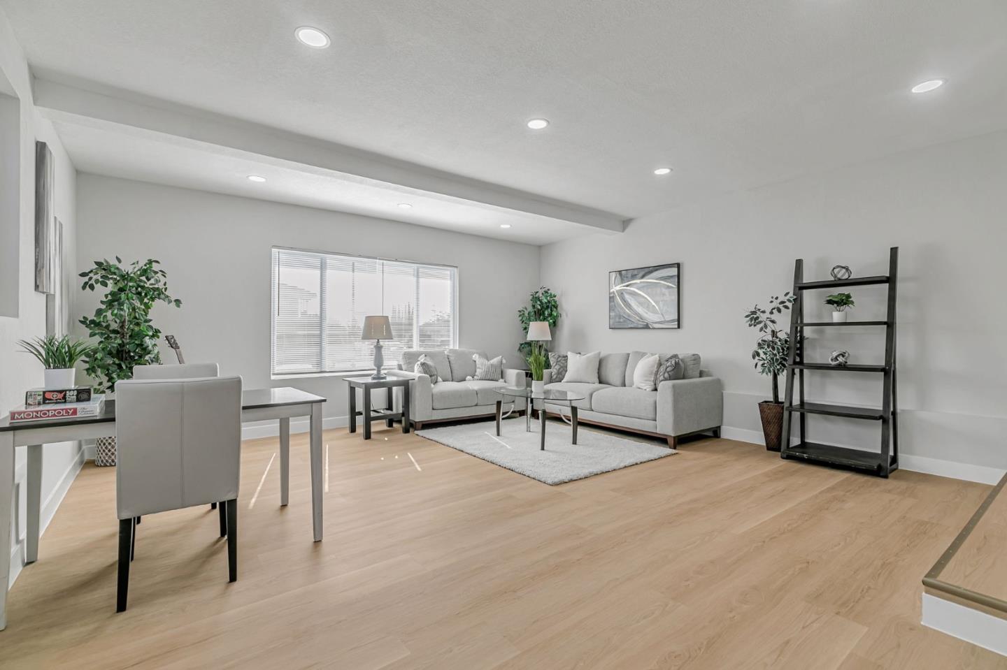 Detail Gallery Image 11 of 50 For 1398 Vance Dr, San Jose,  CA 95132 - 4 Beds | 2/1 Baths