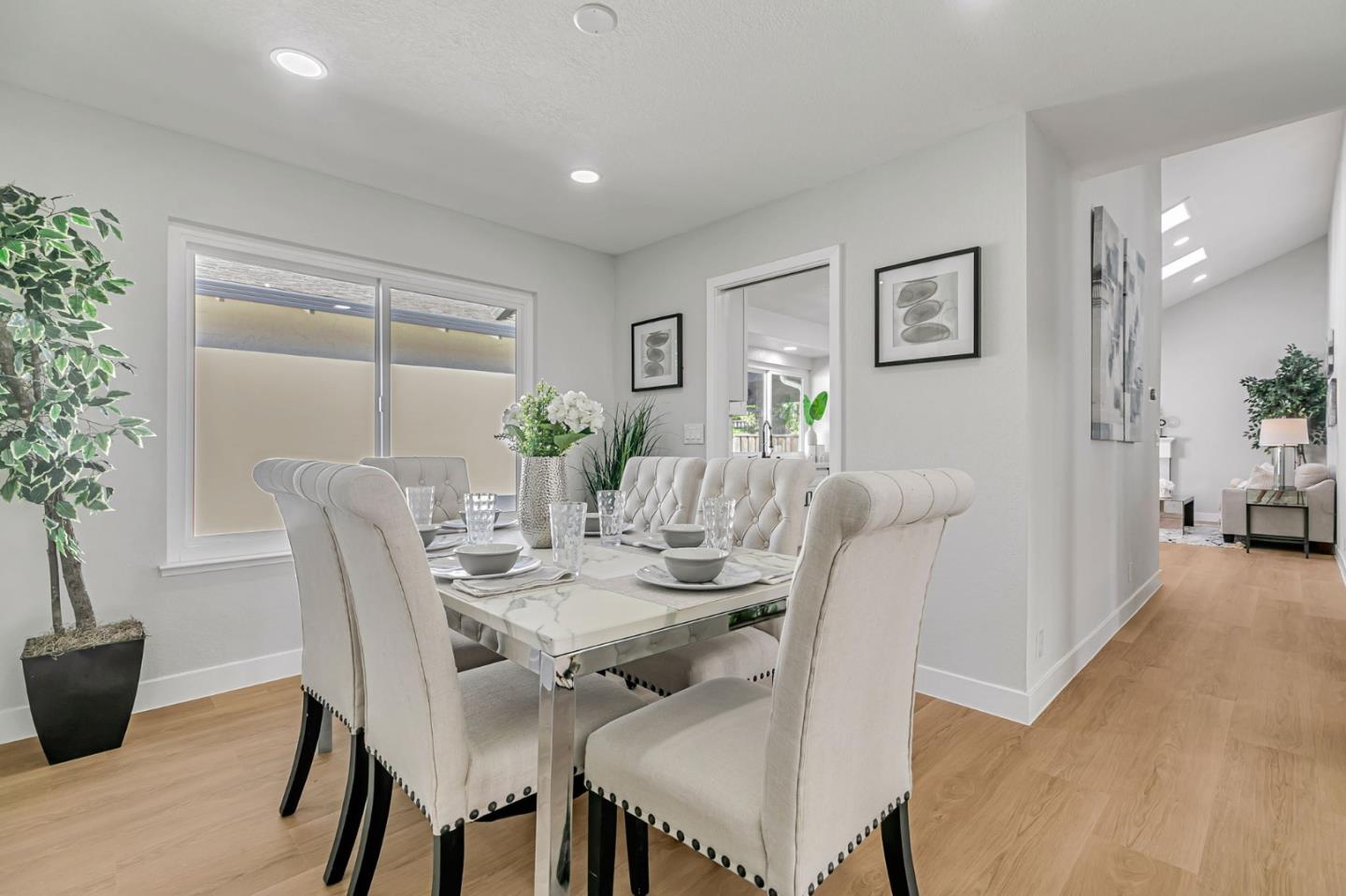 Detail Gallery Image 21 of 50 For 1398 Vance Dr, San Jose,  CA 95132 - 4 Beds | 2/1 Baths