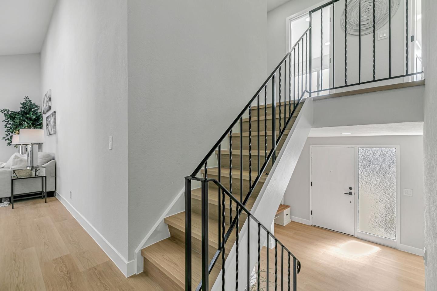 Detail Gallery Image 22 of 50 For 1398 Vance Dr, San Jose,  CA 95132 - 4 Beds | 2/1 Baths