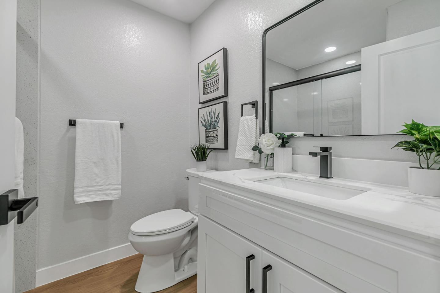 Detail Gallery Image 34 of 50 For 1398 Vance Dr, San Jose,  CA 95132 - 4 Beds | 2/1 Baths
