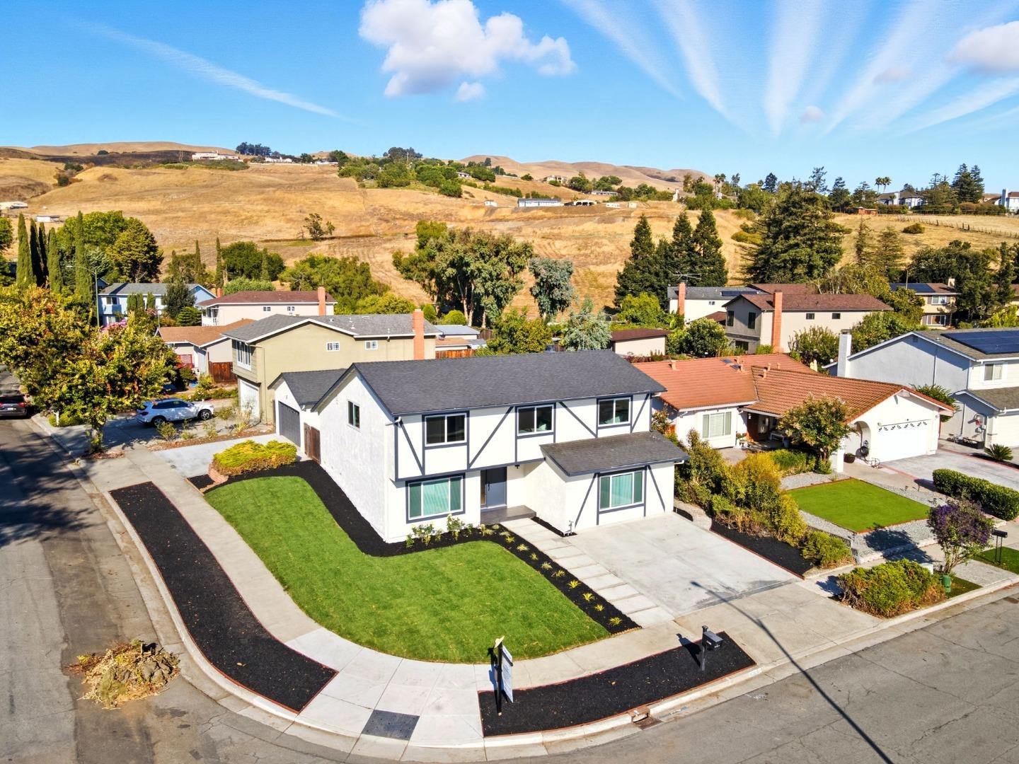 Detail Gallery Image 49 of 50 For 1398 Vance Dr, San Jose,  CA 95132 - 4 Beds | 2/1 Baths