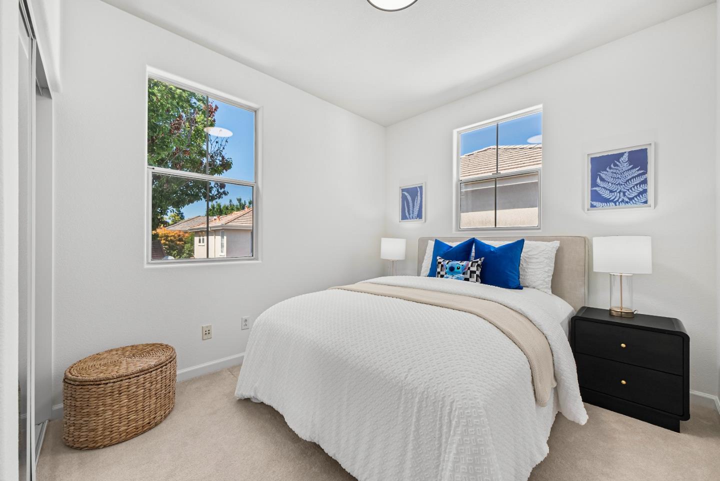 Detail Gallery Image 27 of 58 For 427 Nicholas Dr, Mountain View,  CA 94043 - 4 Beds | 2/1 Baths