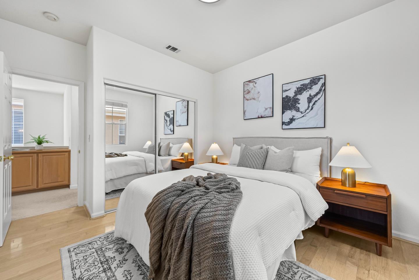 Detail Gallery Image 30 of 58 For 427 Nicholas Dr, Mountain View,  CA 94043 - 4 Beds | 2/1 Baths