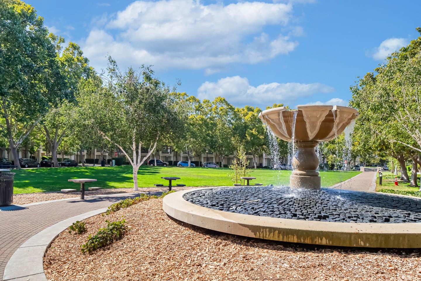 Detail Gallery Image 40 of 58 For 427 Nicholas Dr, Mountain View,  CA 94043 - 4 Beds | 2/1 Baths