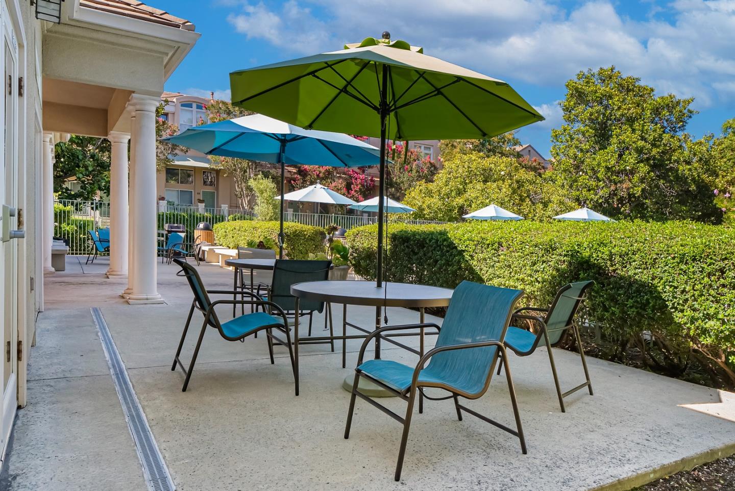 Detail Gallery Image 45 of 58 For 427 Nicholas Dr, Mountain View,  CA 94043 - 4 Beds | 2/1 Baths