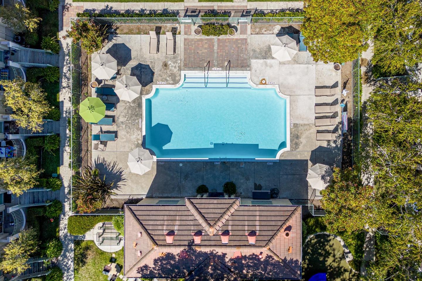 Detail Gallery Image 56 of 58 For 427 Nicholas Dr, Mountain View,  CA 94043 - 4 Beds | 2/1 Baths