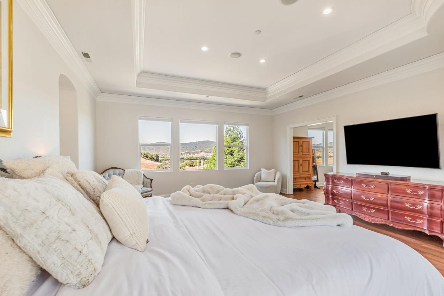 Detail Gallery Image 20 of 48 For 2320 Stonecress St, Gilroy,  CA 95020 - 5 Beds | 5/1 Baths