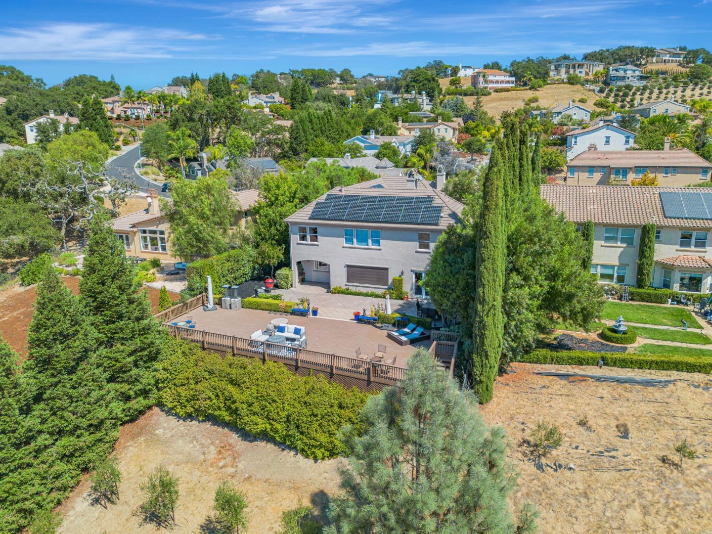 Detail Gallery Image 41 of 48 For 2320 Stonecress St, Gilroy,  CA 95020 - 5 Beds | 5/1 Baths