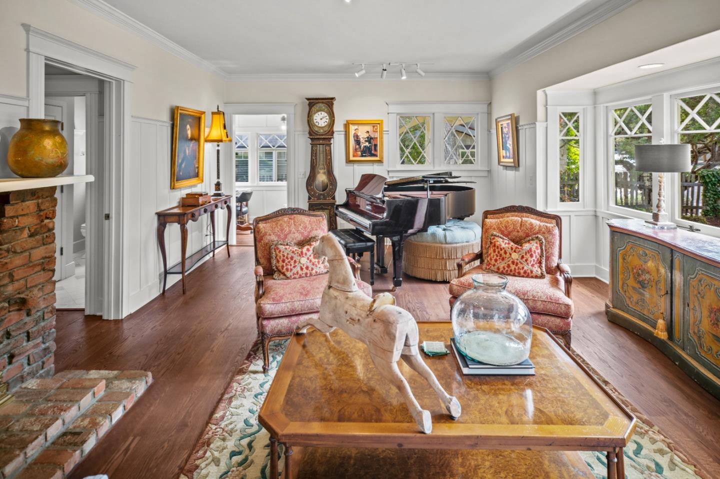 Detail Gallery Image 15 of 41 For 187 Sloat Ave, Pacific Grove,  CA 93950 - 3 Beds | 2/1 Baths