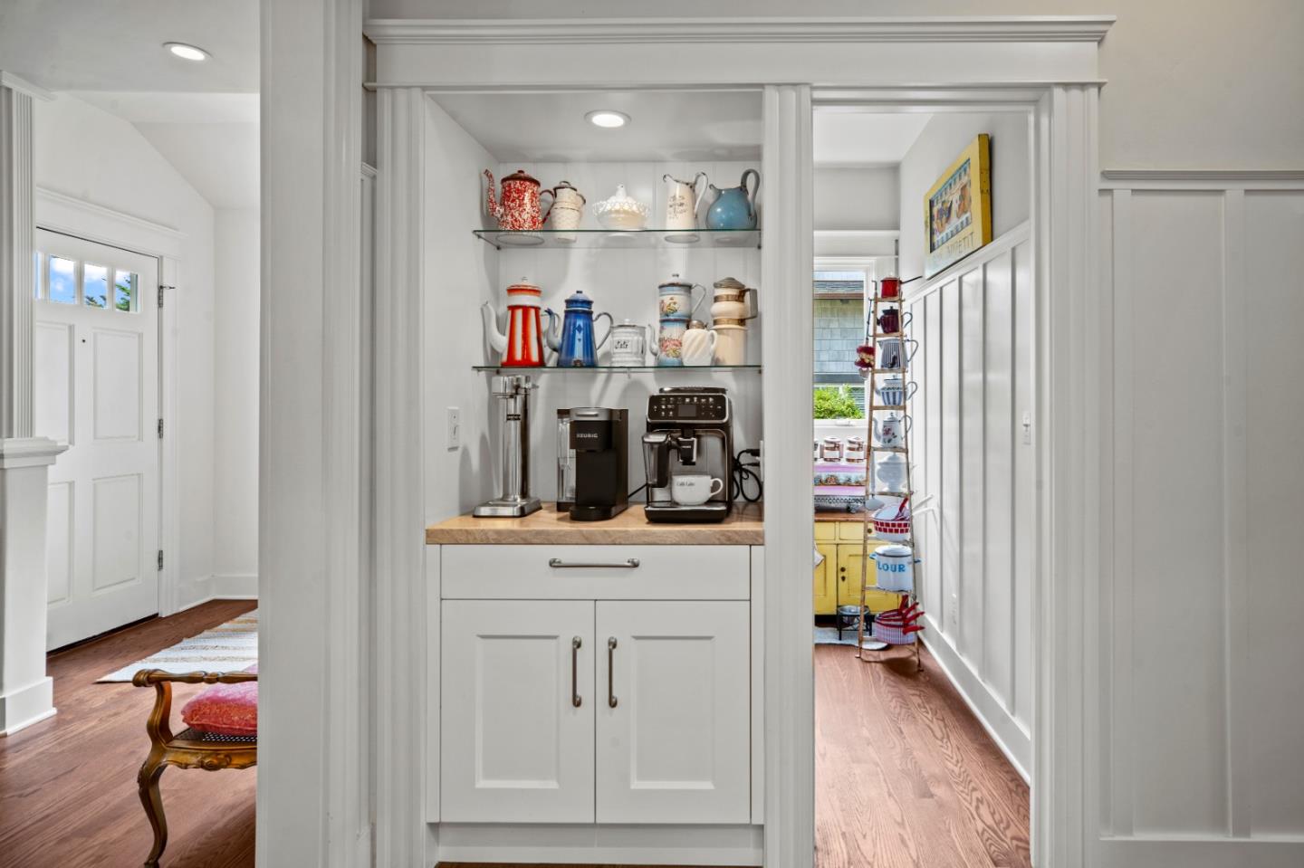 Detail Gallery Image 18 of 41 For 187 Sloat Ave, Pacific Grove,  CA 93950 - 3 Beds | 2/1 Baths