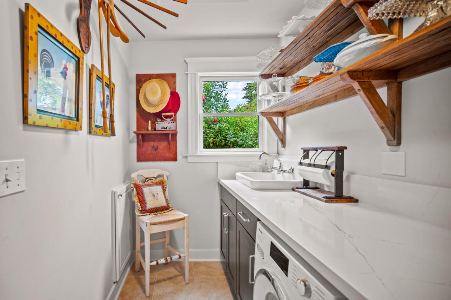 Detail Gallery Image 25 of 41 For 187 Sloat Ave, Pacific Grove,  CA 93950 - 3 Beds | 2/1 Baths