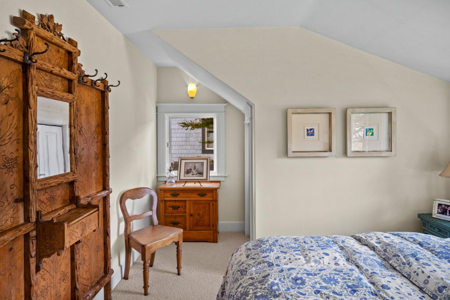 Detail Gallery Image 34 of 41 For 187 Sloat Ave, Pacific Grove,  CA 93950 - 3 Beds | 2/1 Baths