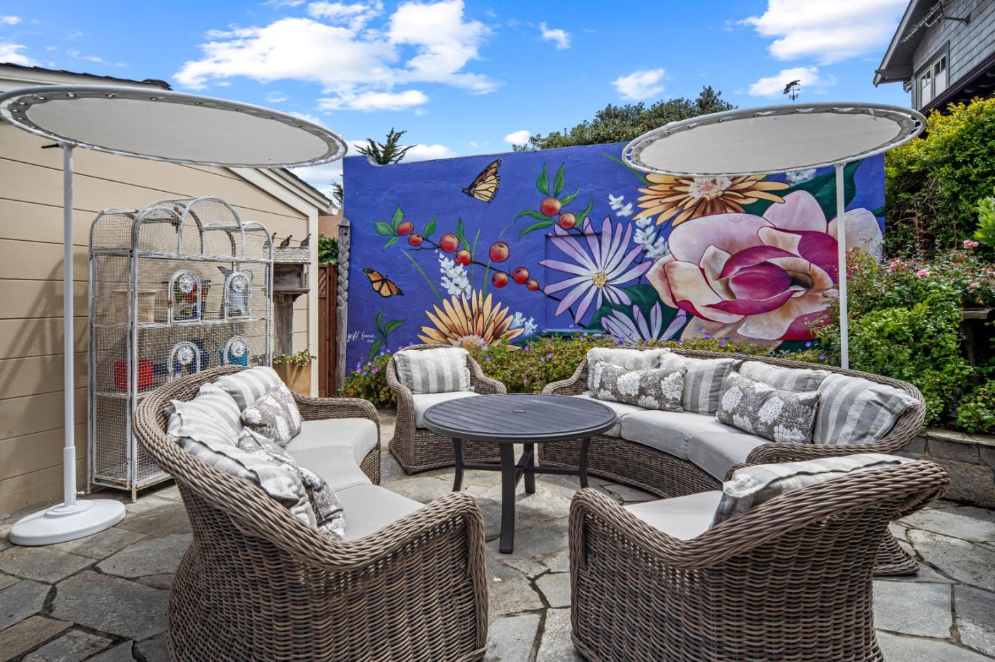 Detail Gallery Image 36 of 41 For 187 Sloat Ave, Pacific Grove,  CA 93950 - 3 Beds | 2/1 Baths