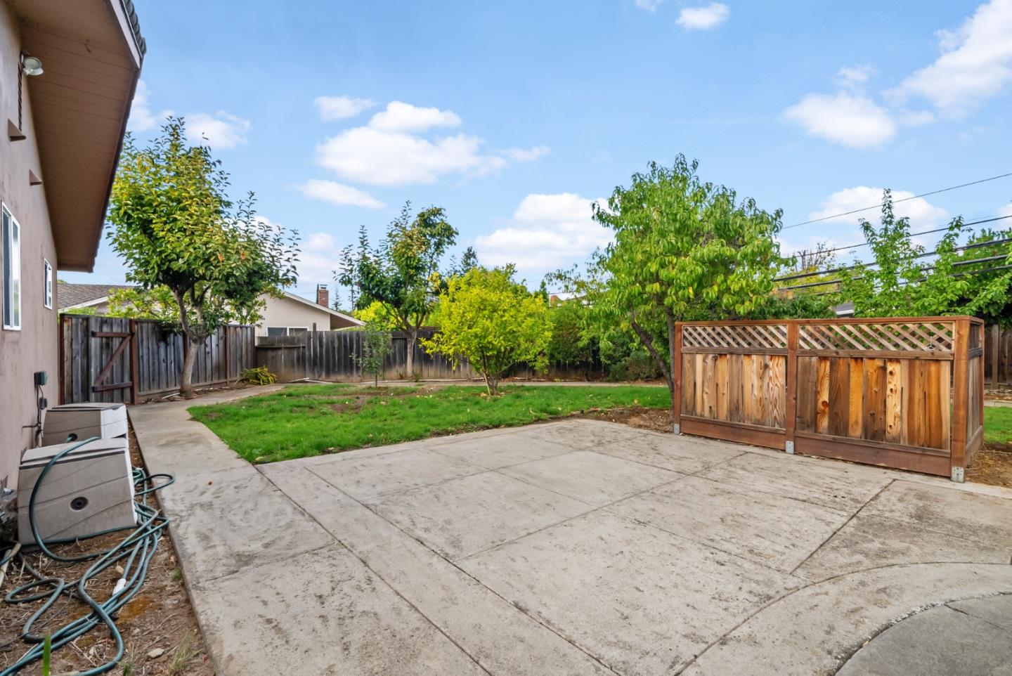 Detail Gallery Image 62 of 81 For 12790 Glen Arbor Ct, Saratoga,  CA 95070 - 4 Beds | 3 Baths