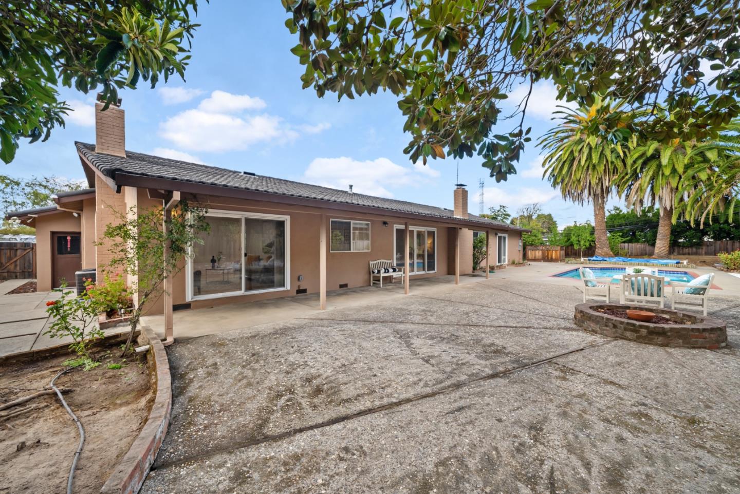 Detail Gallery Image 66 of 81 For 12790 Glen Arbor Ct, Saratoga,  CA 95070 - 4 Beds | 3 Baths