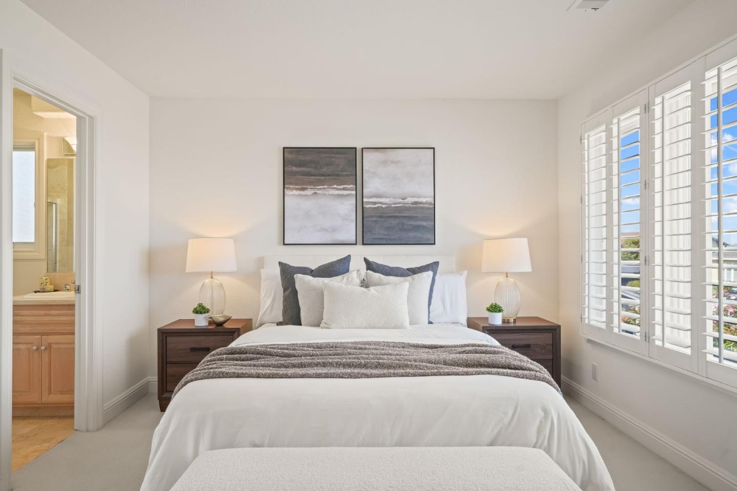 Detail Gallery Image 26 of 30 For 888 Sea Island Ln, Foster City,  CA 94404 - 5 Beds | 4/1 Baths