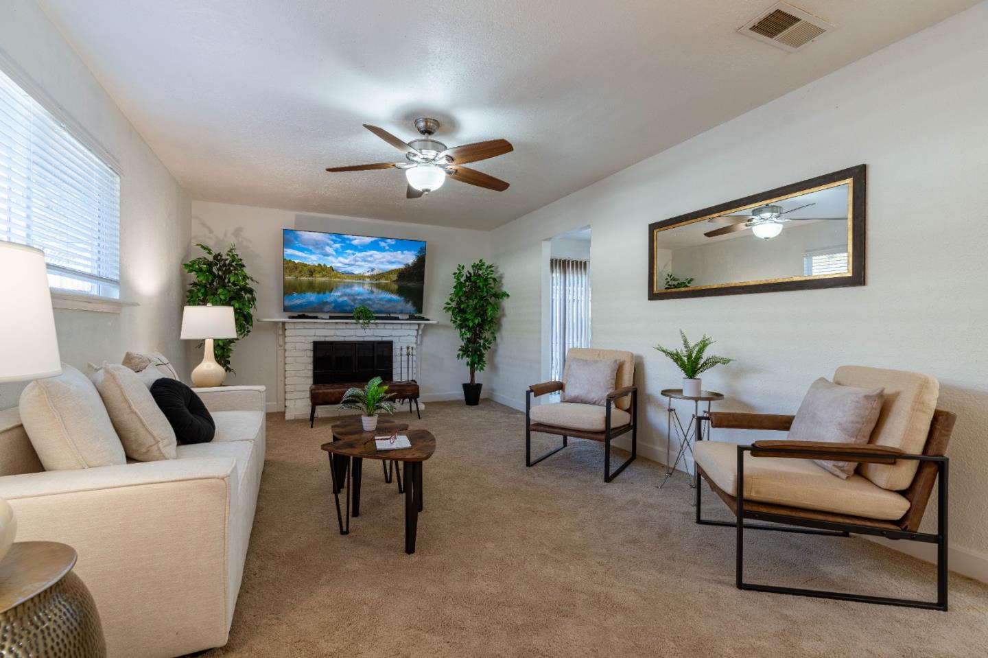 Detail Gallery Image 3 of 27 For 3434 Dominick Ct, San Jose,  CA 95127 - 3 Beds | 2 Baths