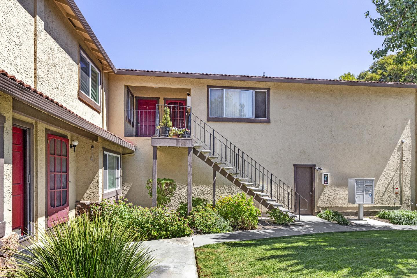 Detail Gallery Image 5 of 25 For 177 Monroe St #8,  Santa Clara,  CA 95050 - 2 Beds | 1 Baths