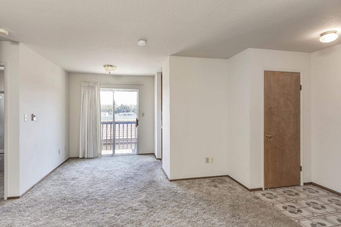 Detail Gallery Image 7 of 25 For 177 Monroe St #8,  Santa Clara,  CA 95050 - 2 Beds | 1 Baths