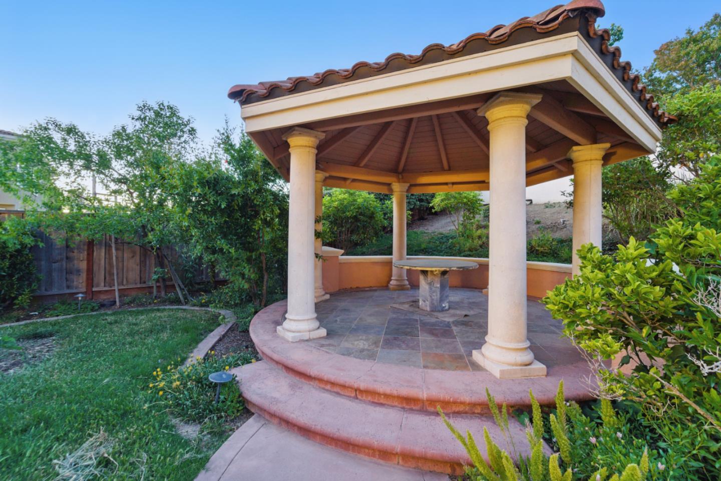 Detail Gallery Image 44 of 77 For 4769 Whitetail Ln, San Jose,  CA 95138 - 6 Beds | 3/1 Baths