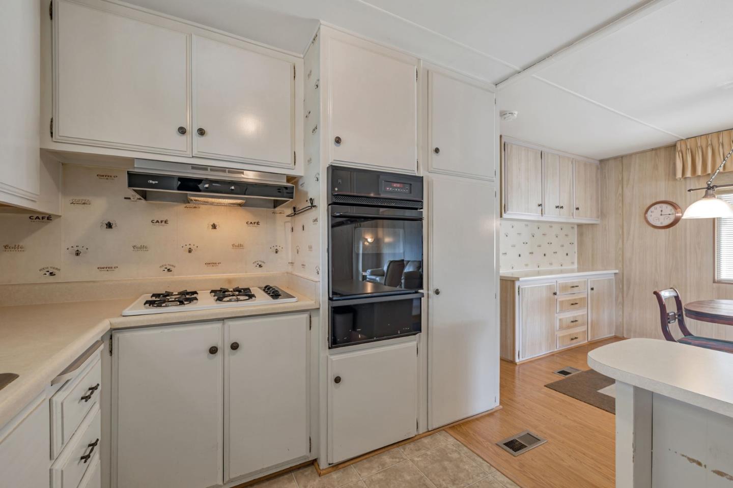Detail Gallery Image 11 of 35 For 600 E Weddell Dr #244,  Sunnyvale,  CA 94089 - 2 Beds | 2 Baths