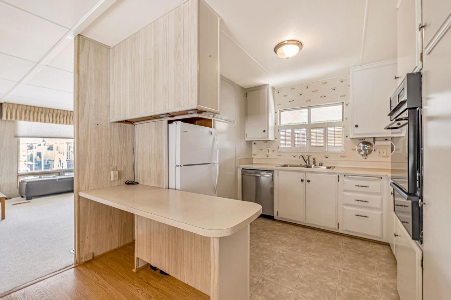 Detail Gallery Image 9 of 35 For 600 E Weddell Dr #244,  Sunnyvale,  CA 94089 - 2 Beds | 2 Baths