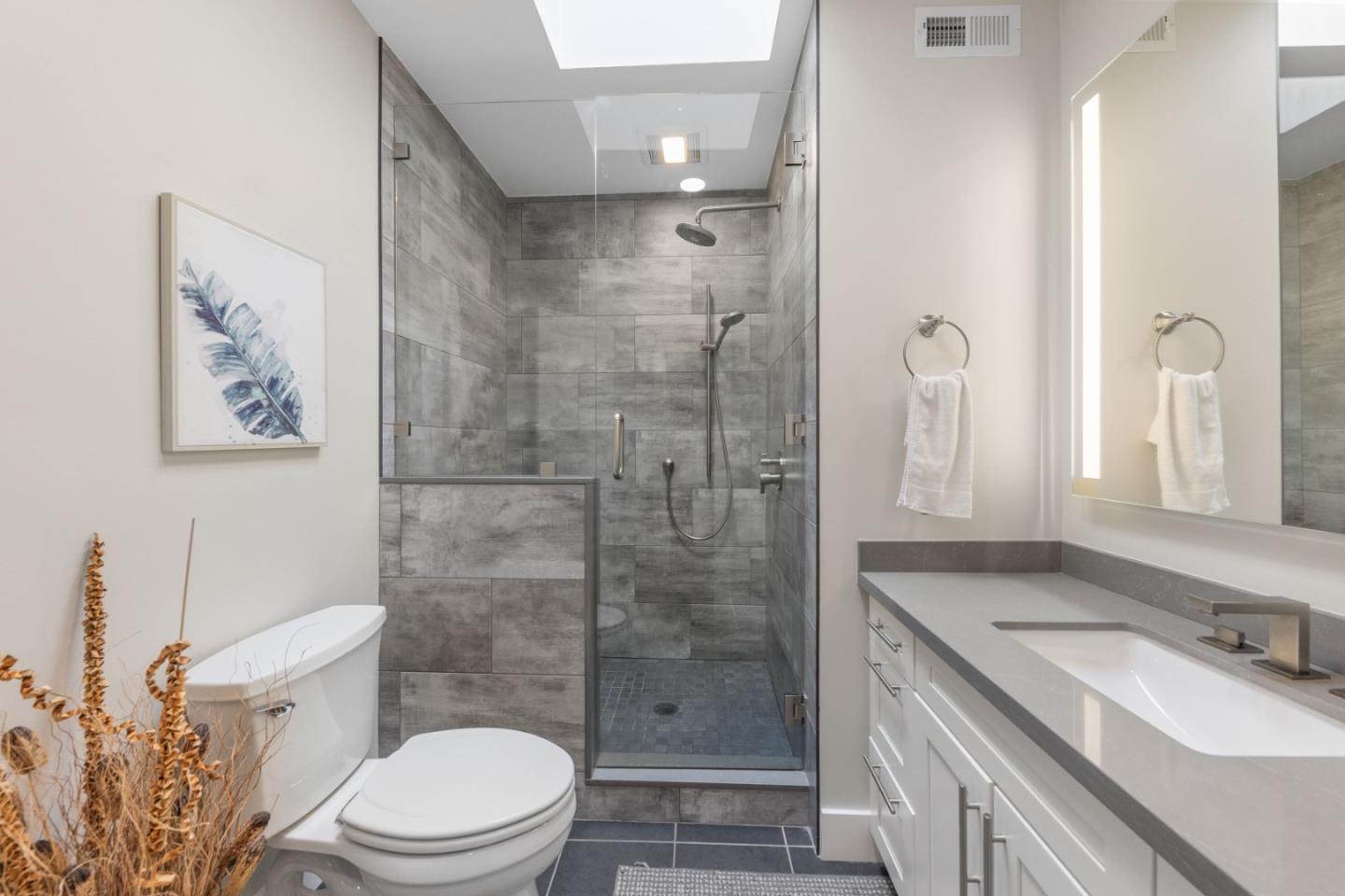 Detail Gallery Image 23 of 42 For 140 Saint Charles Ave, San Francisco,  CA 94132 - 2 Beds | 1 Baths