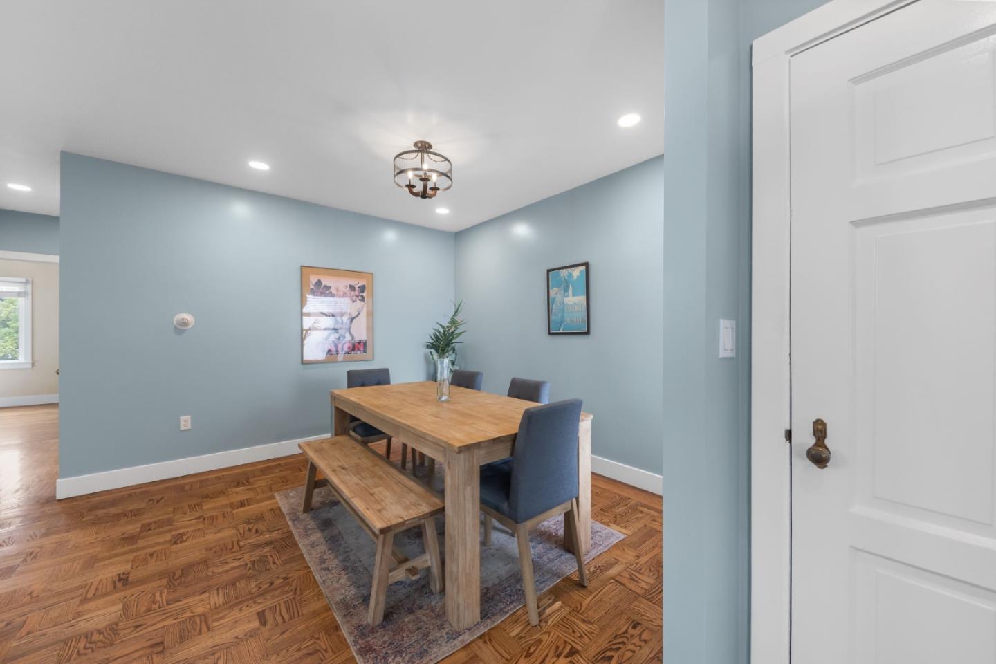 Detail Gallery Image 8 of 42 For 140 Saint Charles Ave, San Francisco,  CA 94132 - 2 Beds | 1 Baths