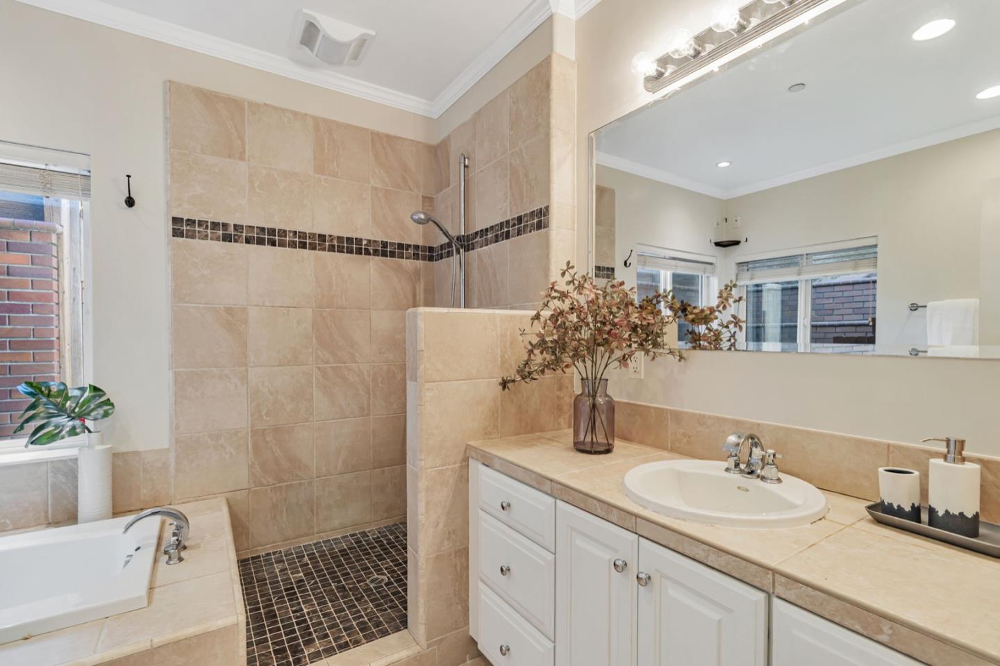 Detail Gallery Image 28 of 71 For 241 42nd Ave, San Mateo,  CA 94403 - 5 Beds | 4 Baths