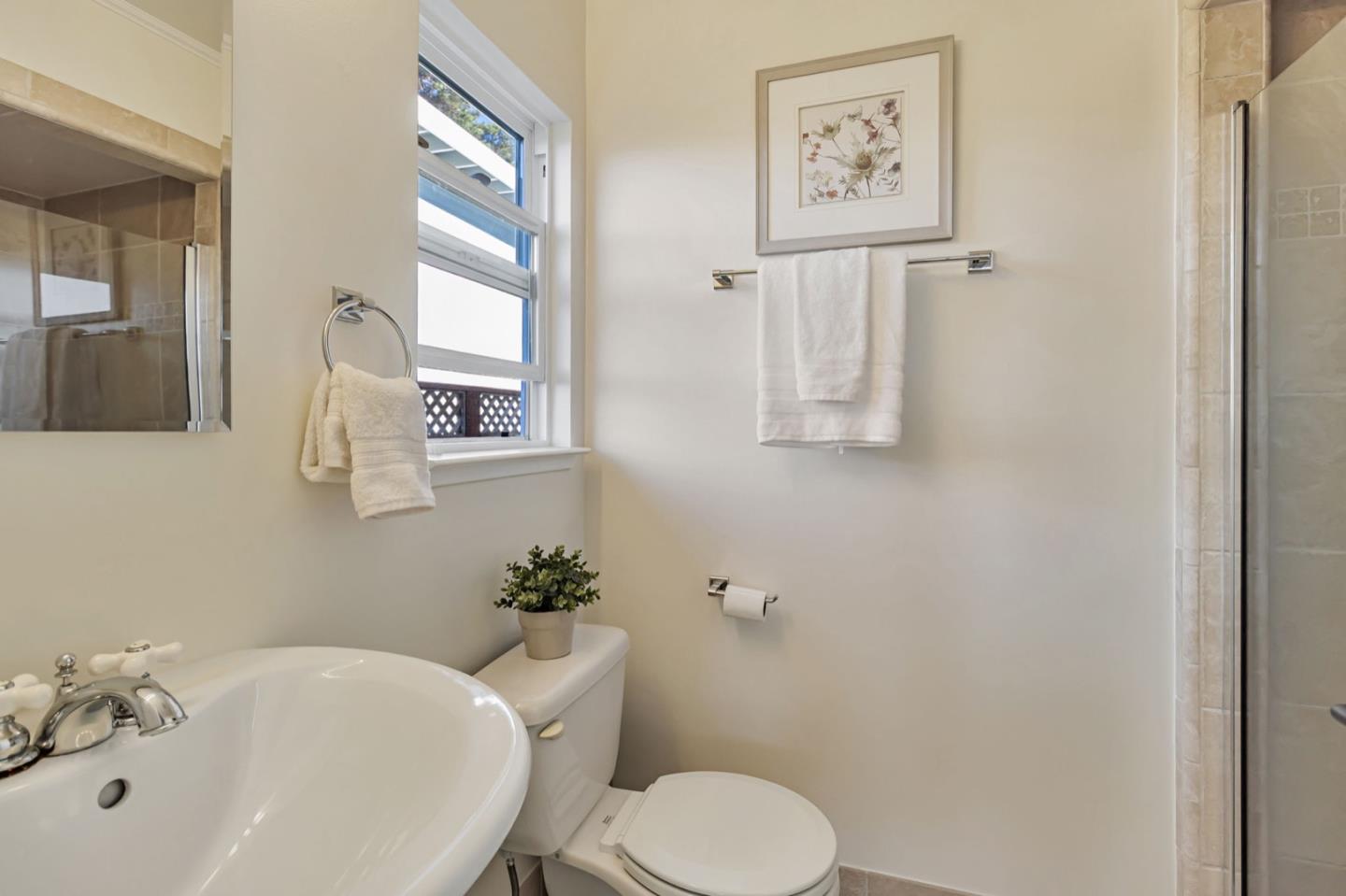 Detail Gallery Image 34 of 71 For 241 42nd Ave, San Mateo,  CA 94403 - 5 Beds | 4 Baths