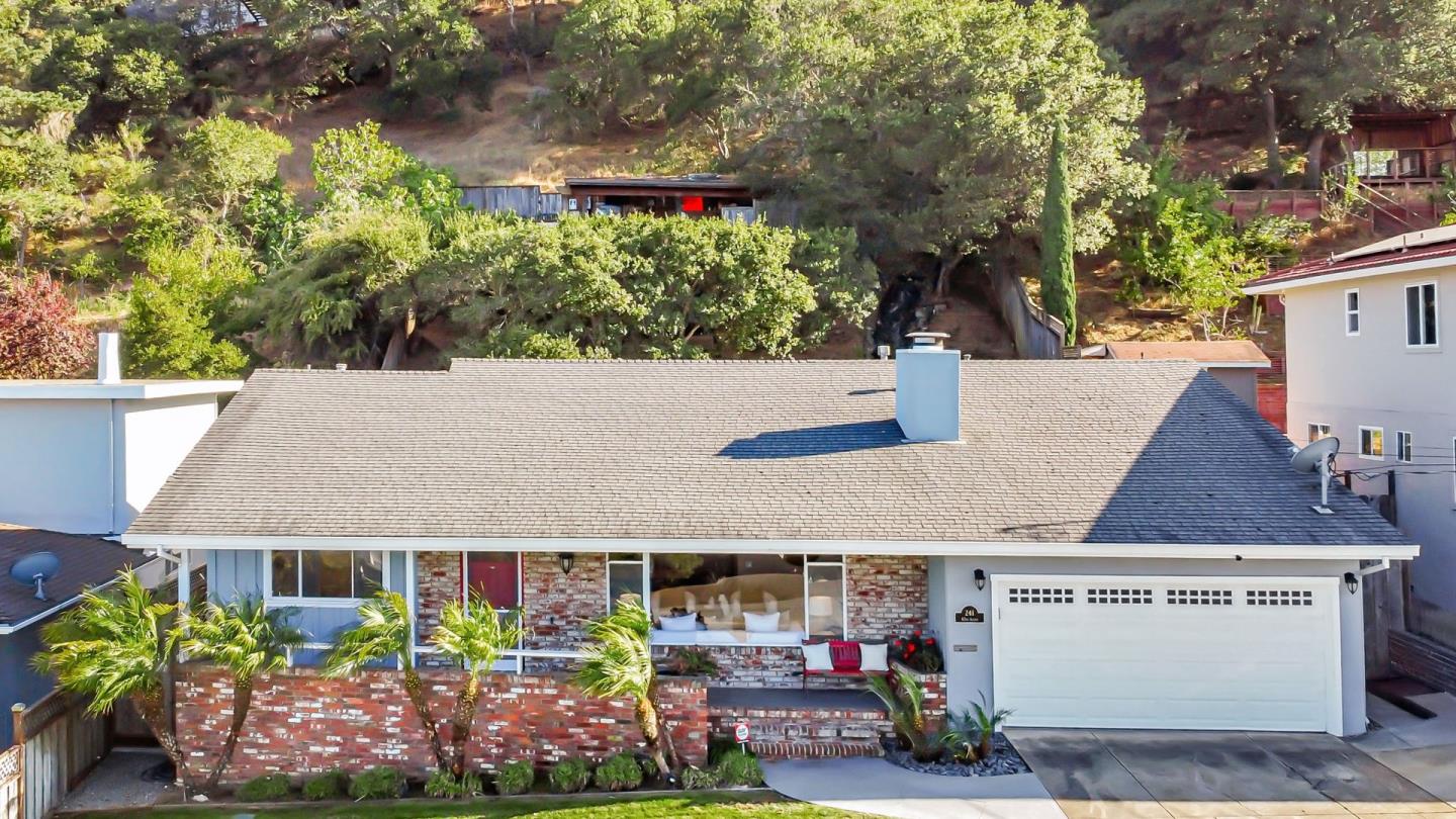 Detail Gallery Image 61 of 71 For 241 42nd Ave, San Mateo,  CA 94403 - 5 Beds | 4 Baths