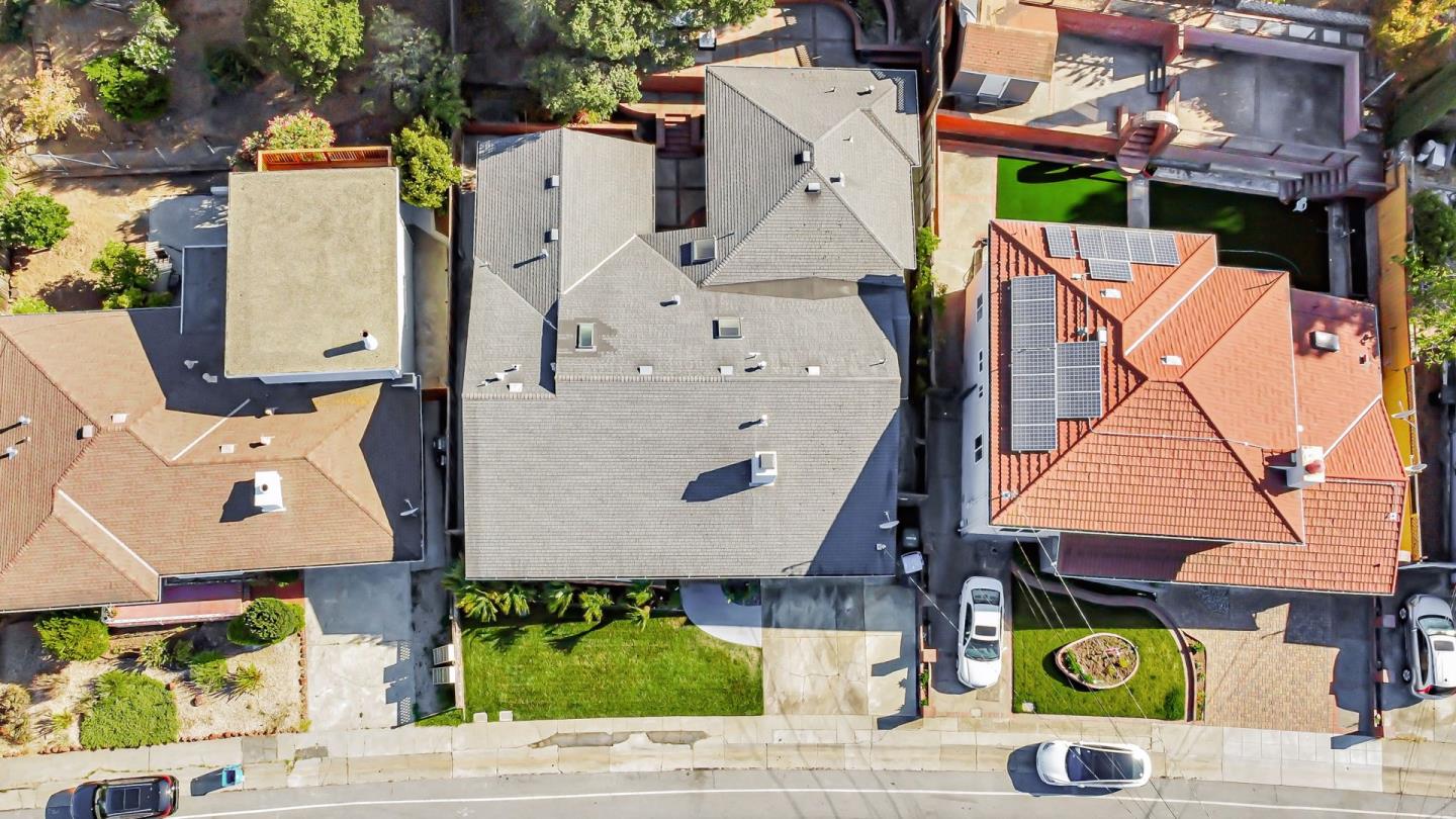 Detail Gallery Image 62 of 71 For 241 42nd Ave, San Mateo,  CA 94403 - 5 Beds | 4 Baths