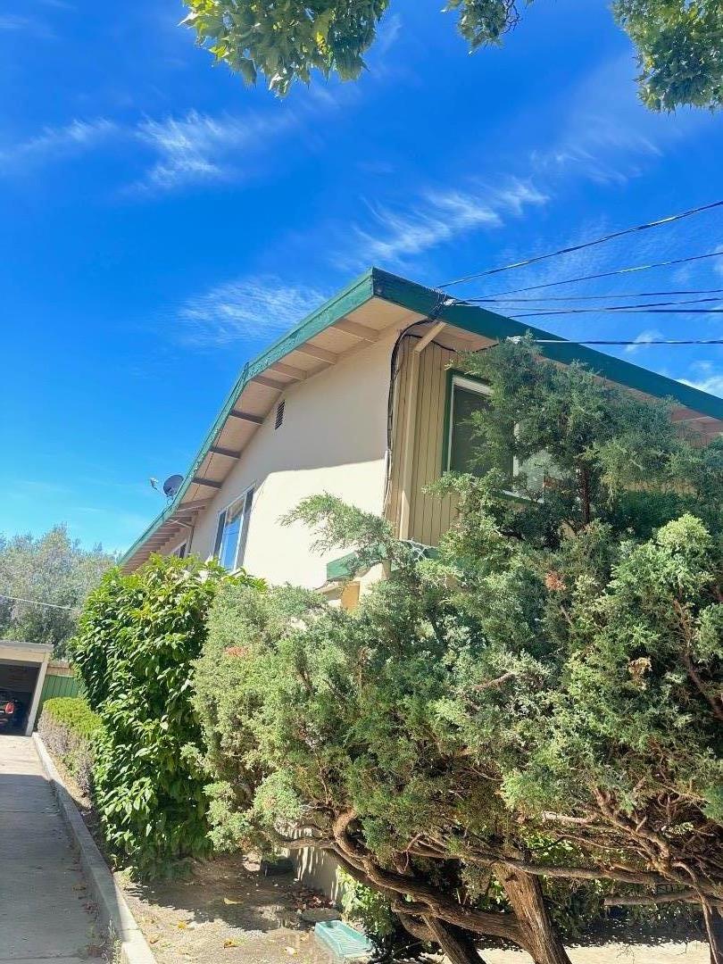 Detail Gallery Image 4 of 18 For 1950 Ivy St, San Mateo,  CA 94403 - – Beds | – Baths