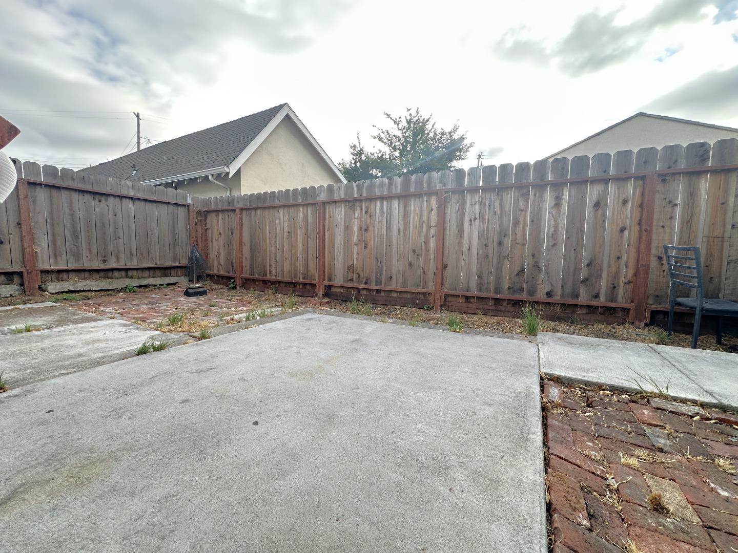 Detail Gallery Image 25 of 25 For 1525 Thrush Ave, San Leandro,  CA 94578 - 6 Beds | 5 Baths