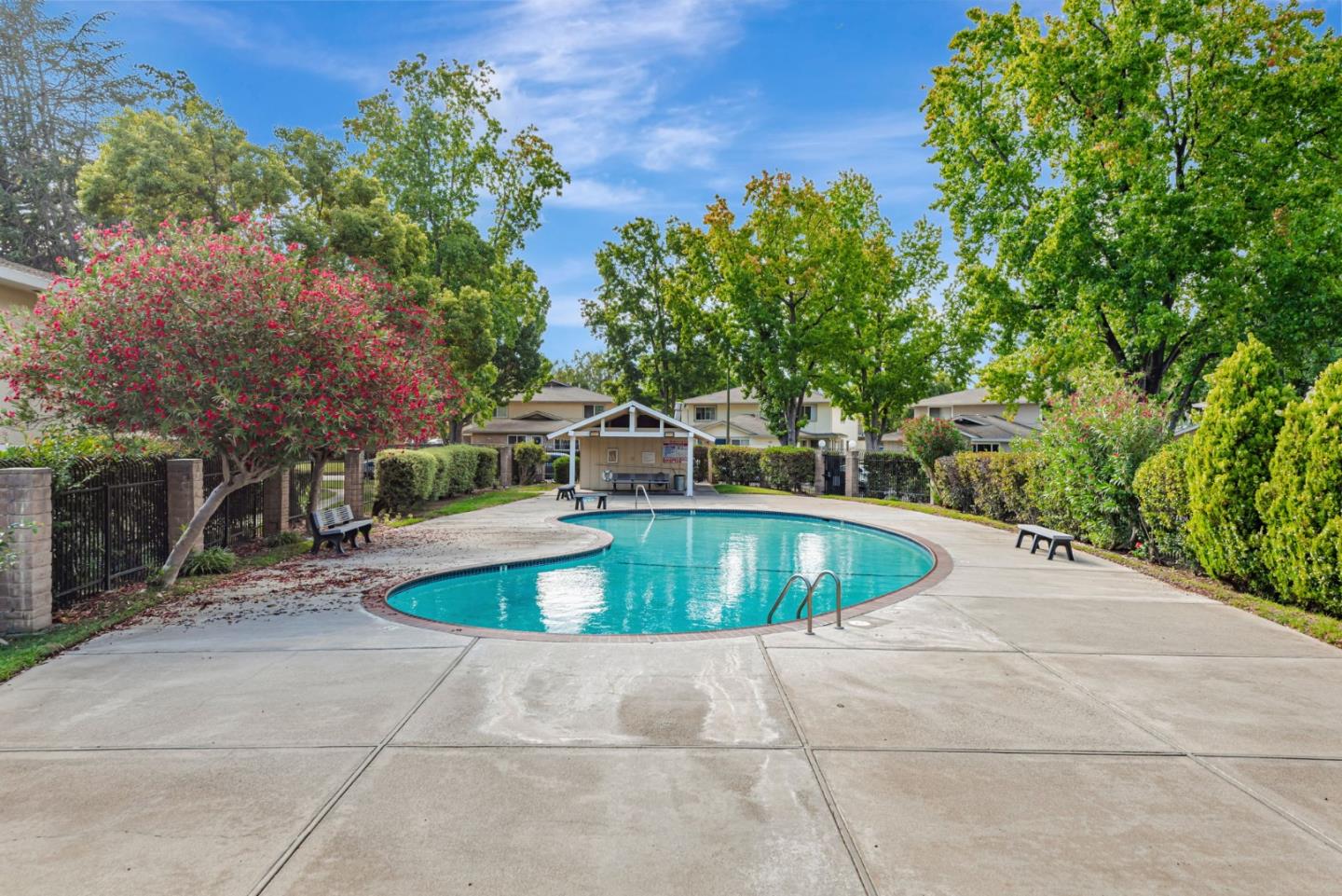 Detail Gallery Image 17 of 17 For 2323 Samaritan Dr #4,  San Jose,  CA 95124 - 2 Beds | 1 Baths