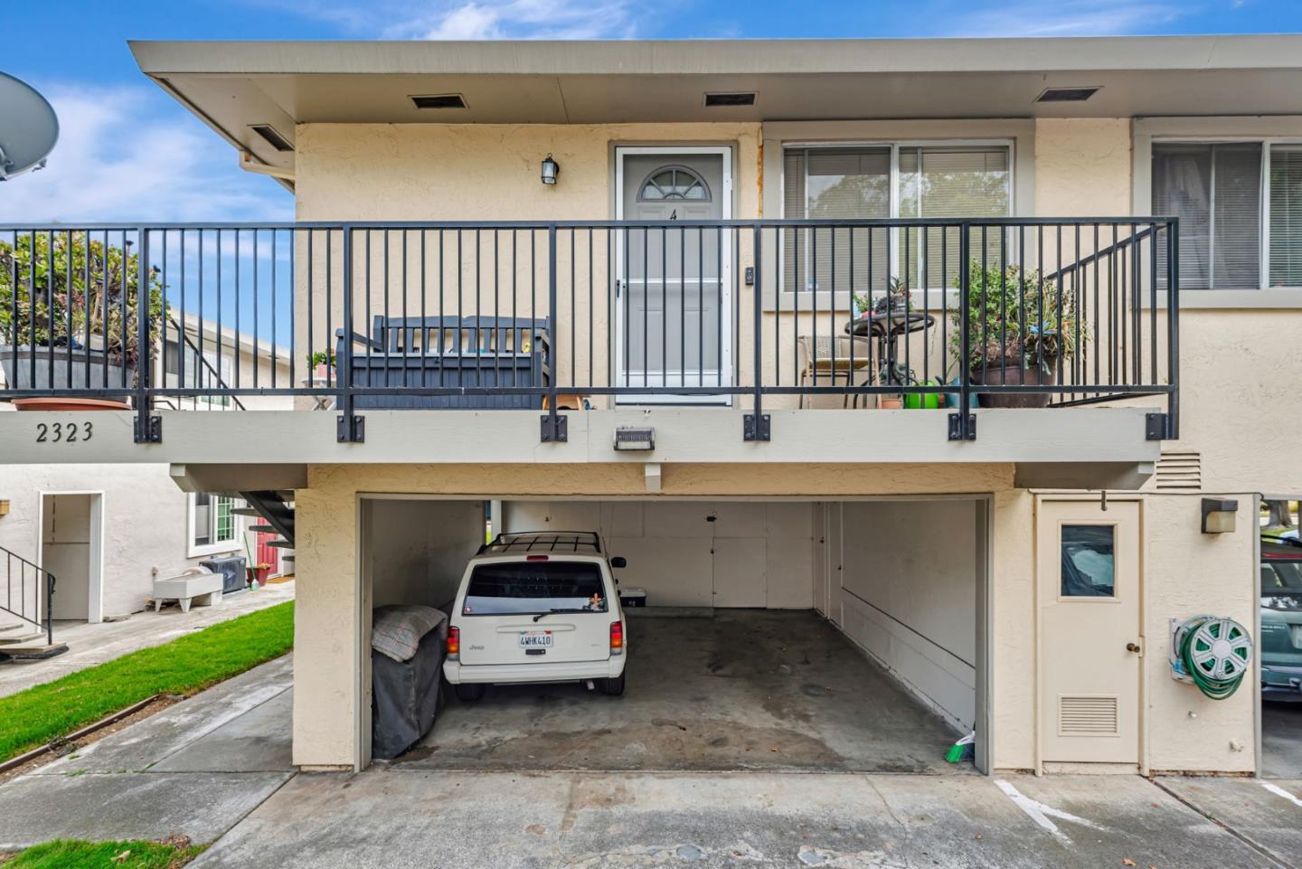 Detail Gallery Image 6 of 17 For 2323 Samaritan Dr #4,  San Jose,  CA 95124 - 2 Beds | 1 Baths