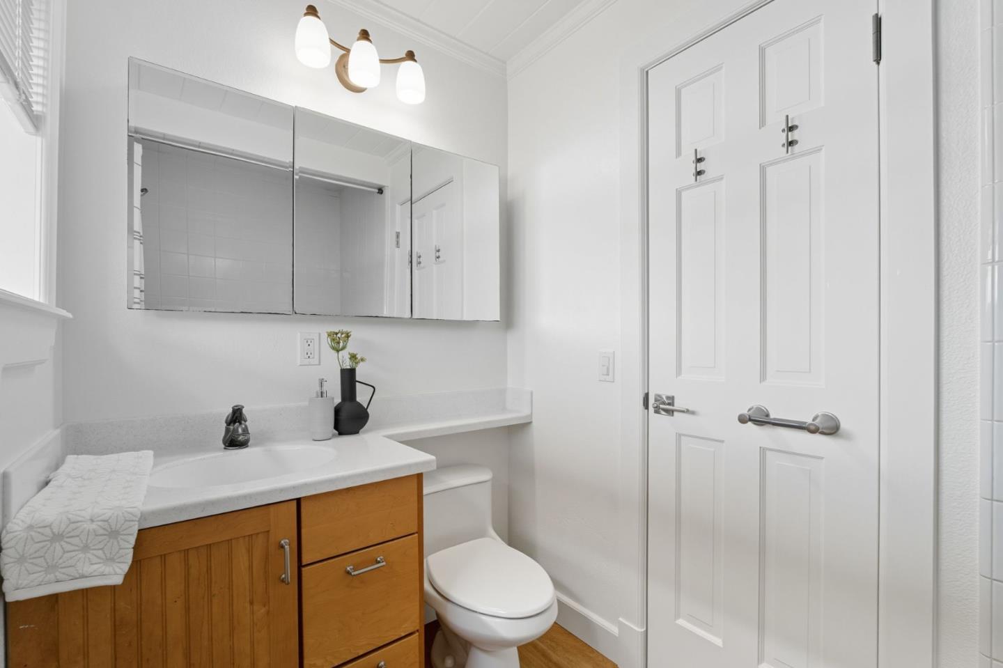 Detail Gallery Image 19 of 66 For 330 Avenue Cabrillo, El Granada,  CA 94018 - 2 Beds | 1 Baths
