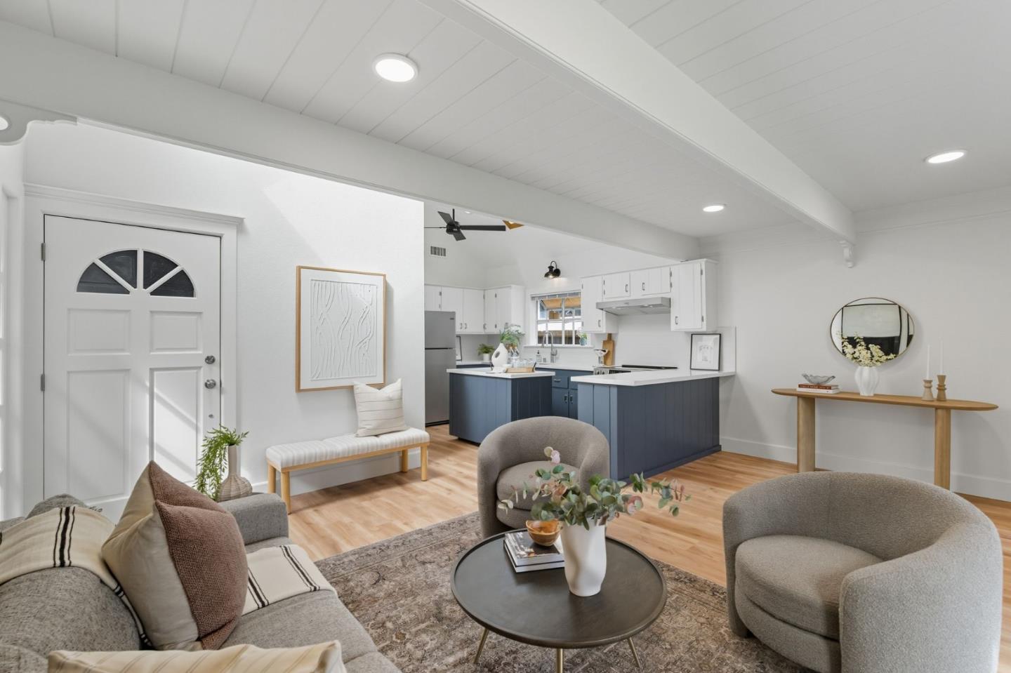 Detail Gallery Image 5 of 66 For 330 Avenue Cabrillo, El Granada,  CA 94018 - 2 Beds | 1 Baths