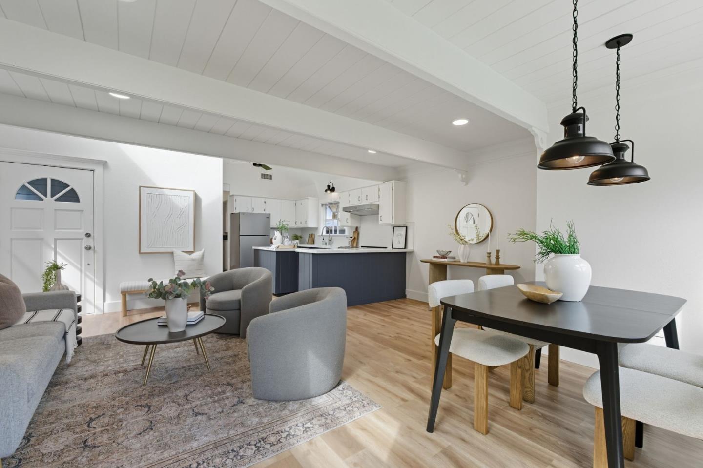 Detail Gallery Image 6 of 66 For 330 Avenue Cabrillo, El Granada,  CA 94018 - 2 Beds | 1 Baths