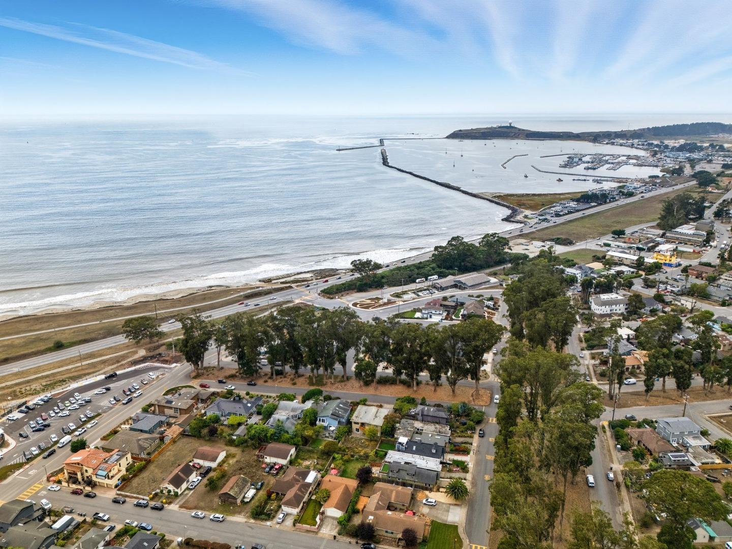 Detail Gallery Image 63 of 66 For 330 Avenue Cabrillo, El Granada,  CA 94018 - 2 Beds | 1 Baths
