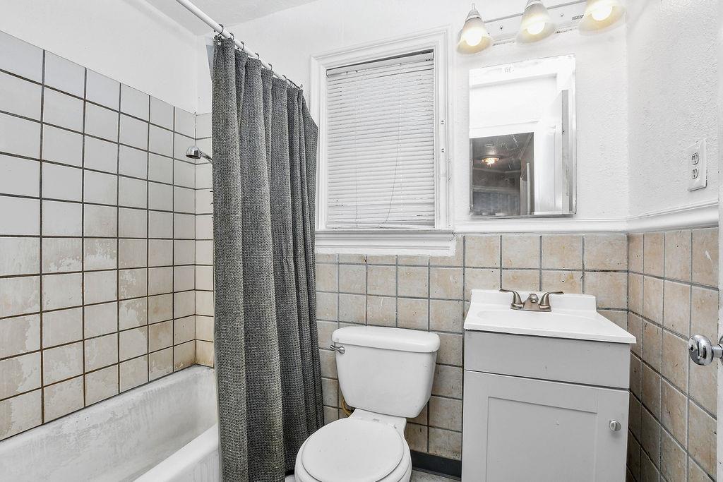Detail Gallery Image 13 of 21 For 1919 Birch Ave, Antioch,  CA 94509 - 3 Beds | 1 Baths