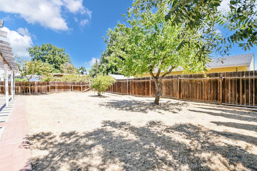 Detail Gallery Image 21 of 21 For 1919 Birch Ave, Antioch,  CA 94509 - 3 Beds | 1 Baths