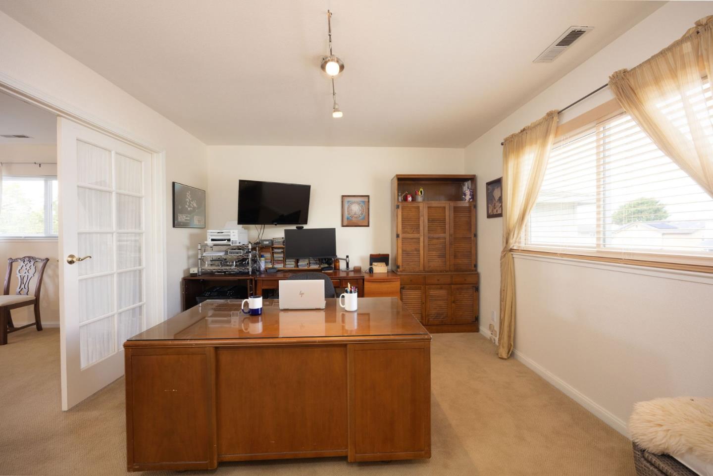 Detail Gallery Image 18 of 32 For 336 Miramontes Ave, Half Moon Bay,  CA 94019 - 4 Beds | 2/1 Baths